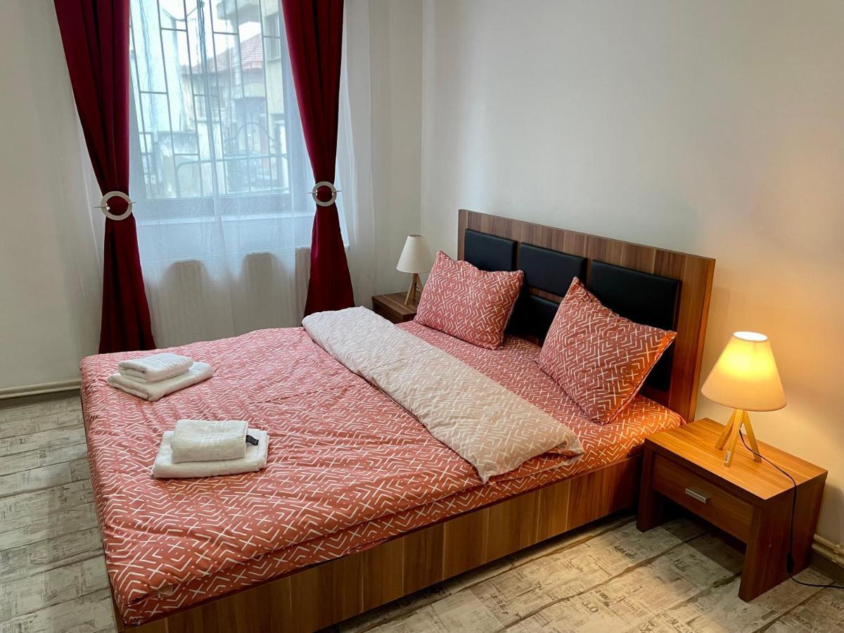 בראשוב Tampa Residence מראה חיצוני תמונה
