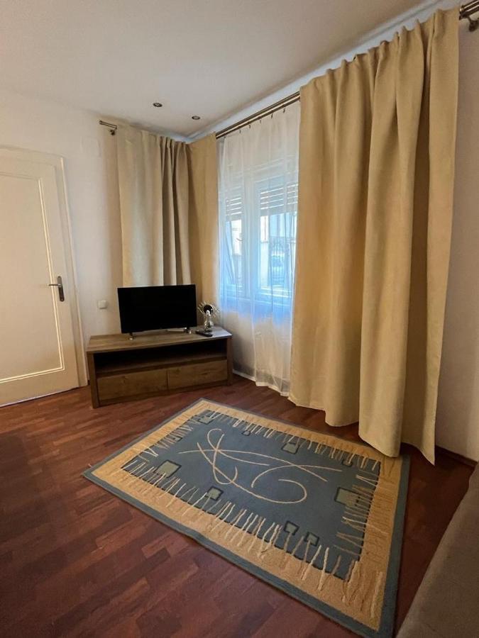 בראשוב Tampa Residence מראה חיצוני תמונה